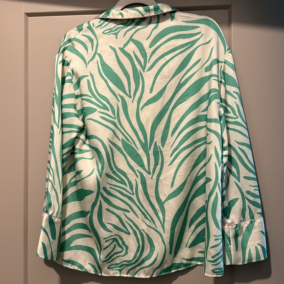 Satin top - Picture 2 of 2